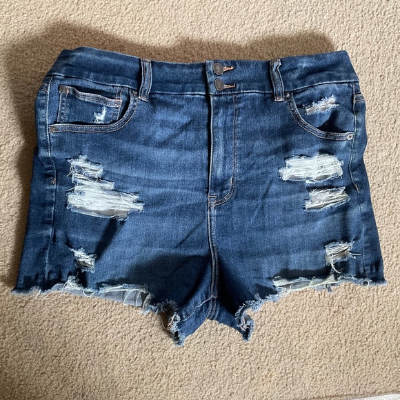American Eagle Womens Jean shorts size 14 - Picture 1 of 5